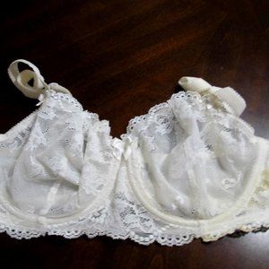 White Lace Bra, Demi cup, Underwire 34D, NWOT